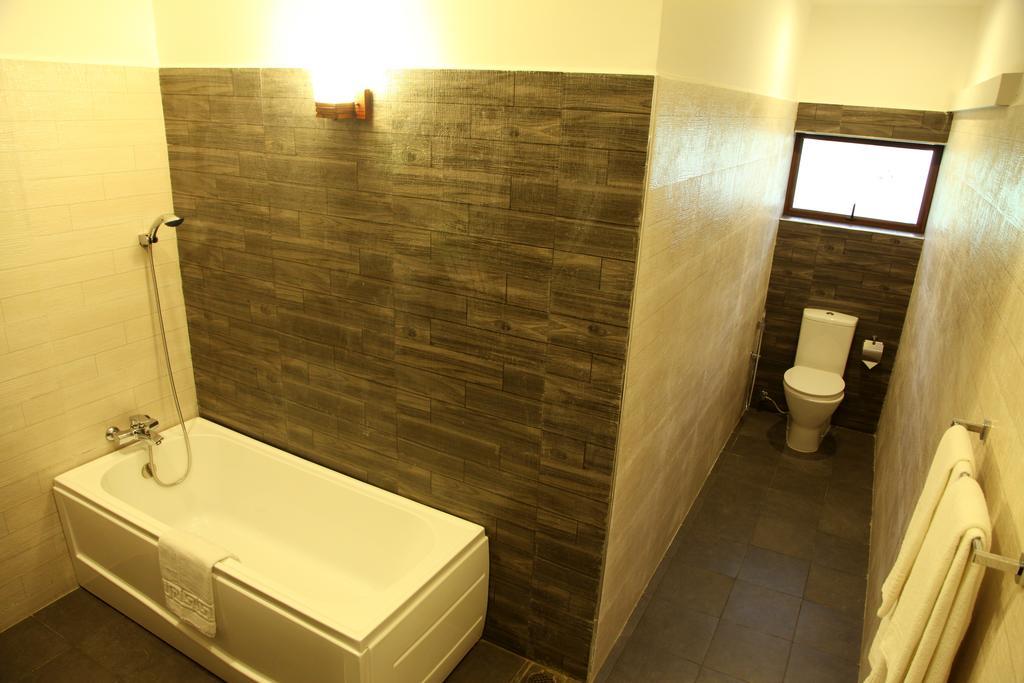 Hotel Oreeka - Airport Transit 3*