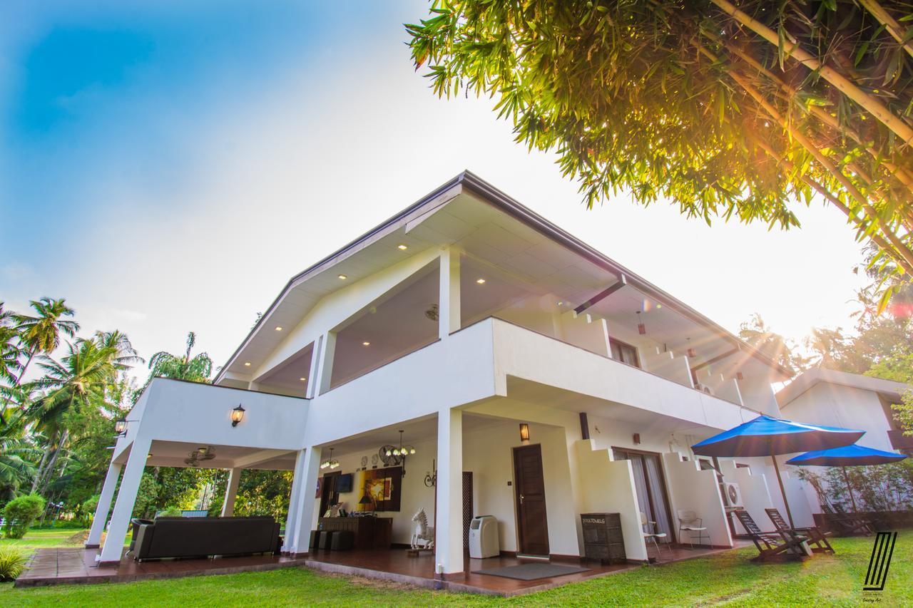 Hotel Oreeka - Airport Transit 3*